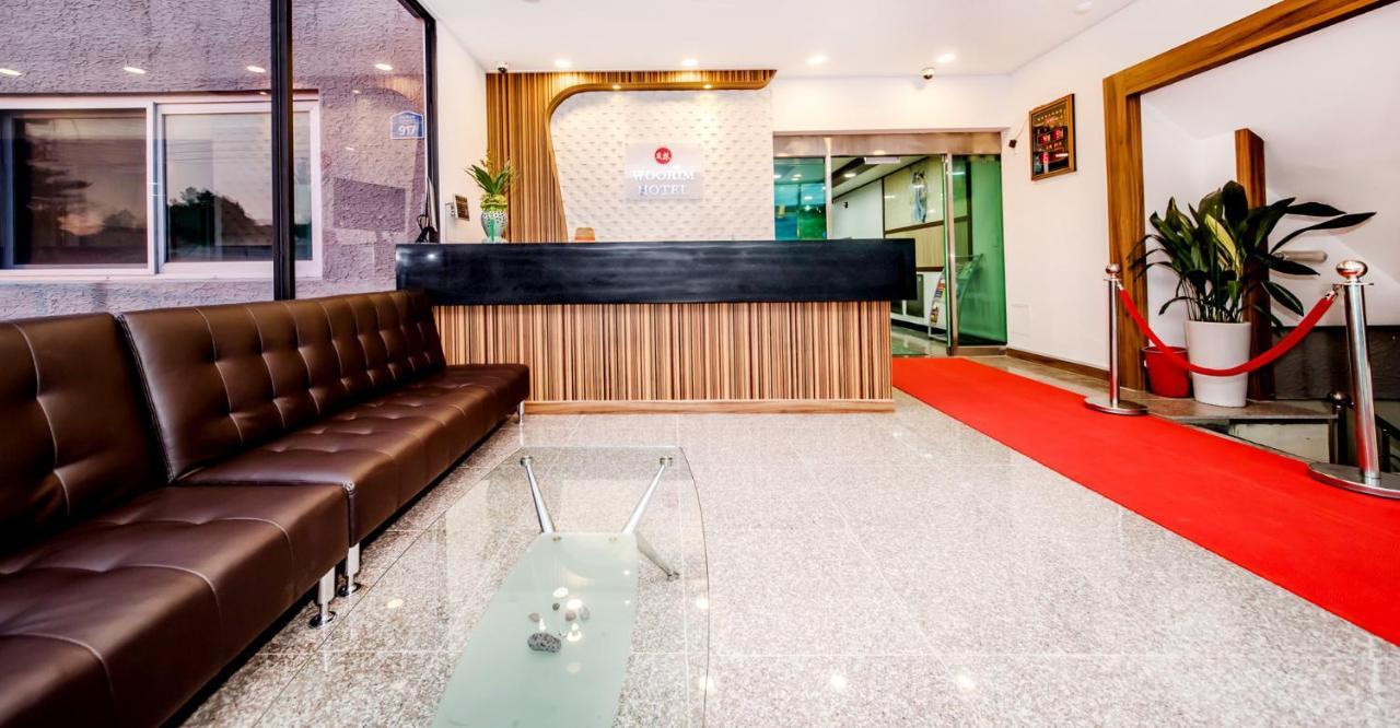 Woorim Hotel เมืองเชจู ภายนอก รูปภาพ