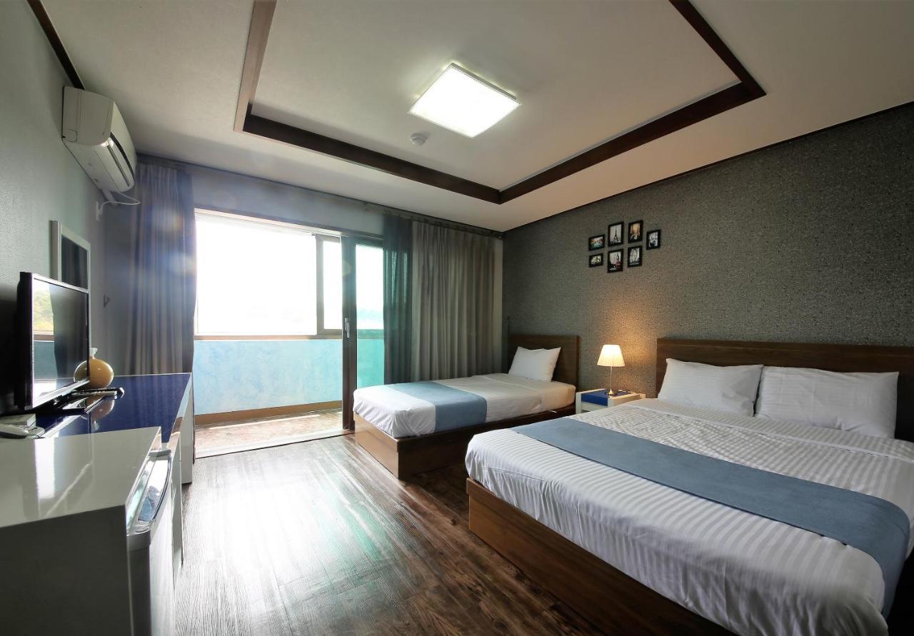 Woorim Hotel เมืองเชจู ภายนอก รูปภาพ