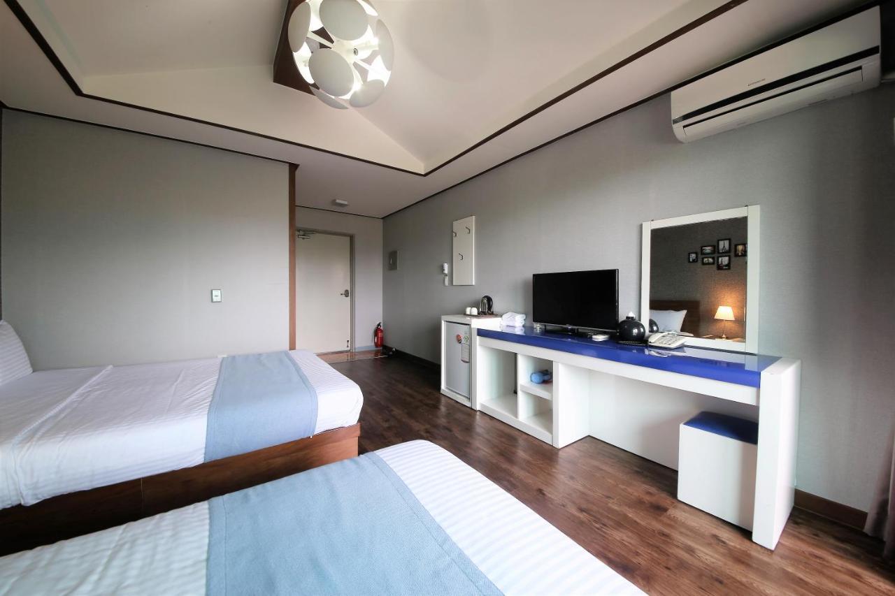 Woorim Hotel เมืองเชจู ภายนอก รูปภาพ