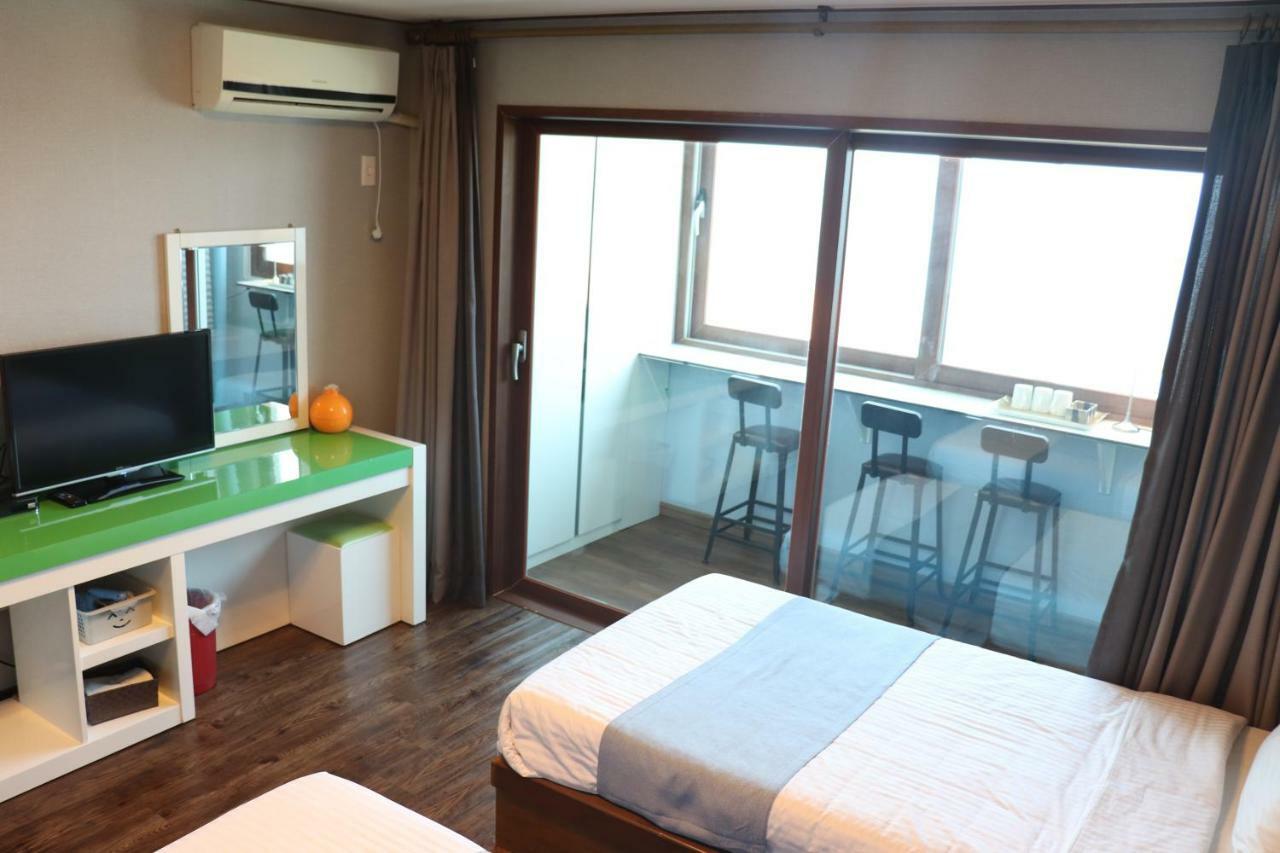 Woorim Hotel เมืองเชจู ภายนอก รูปภาพ